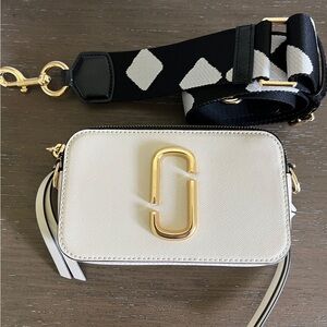 Marc Jacobs The Snapshot Shoulder Bag